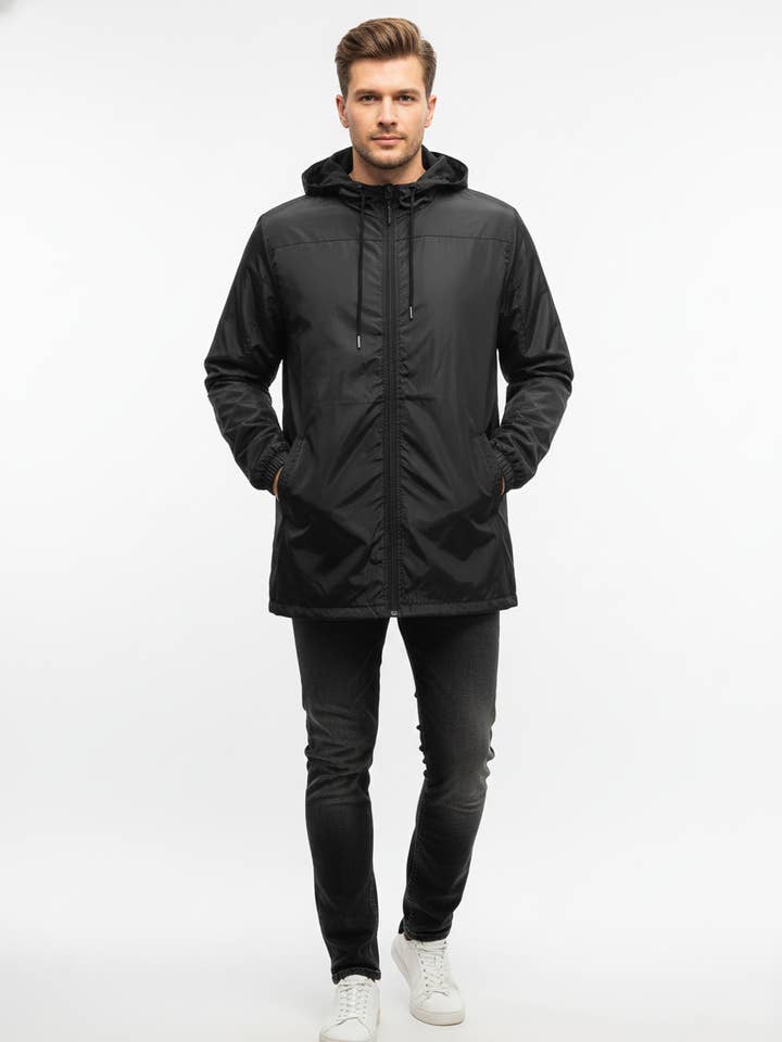 Giacca antipioggia impermeabile con cappuccio da uomo, leggera per la vendita all'ingrosso da parte di Lime Tree Clothing Inc.