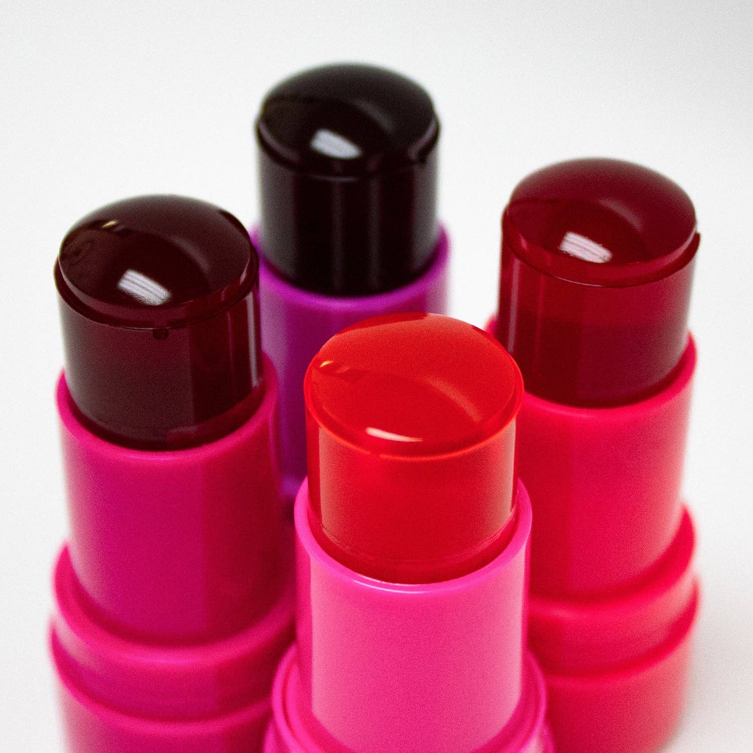 Adoro Cosmetics – wholesale Rouge – DEWY GELLIE (KARDINAL KYSS)9