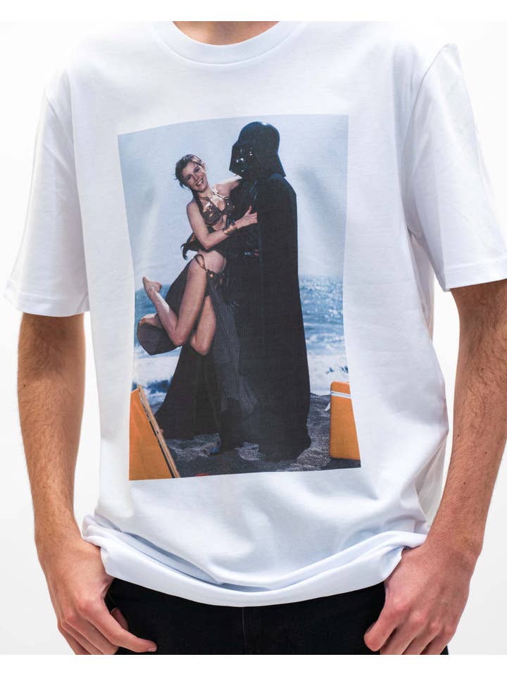 Grafitee – Großhandel T-Shirt mit Siebdruck – Unisex – Carrie Fisher T-Shirt — Star Wars Vintage-Foto-T-Shirt