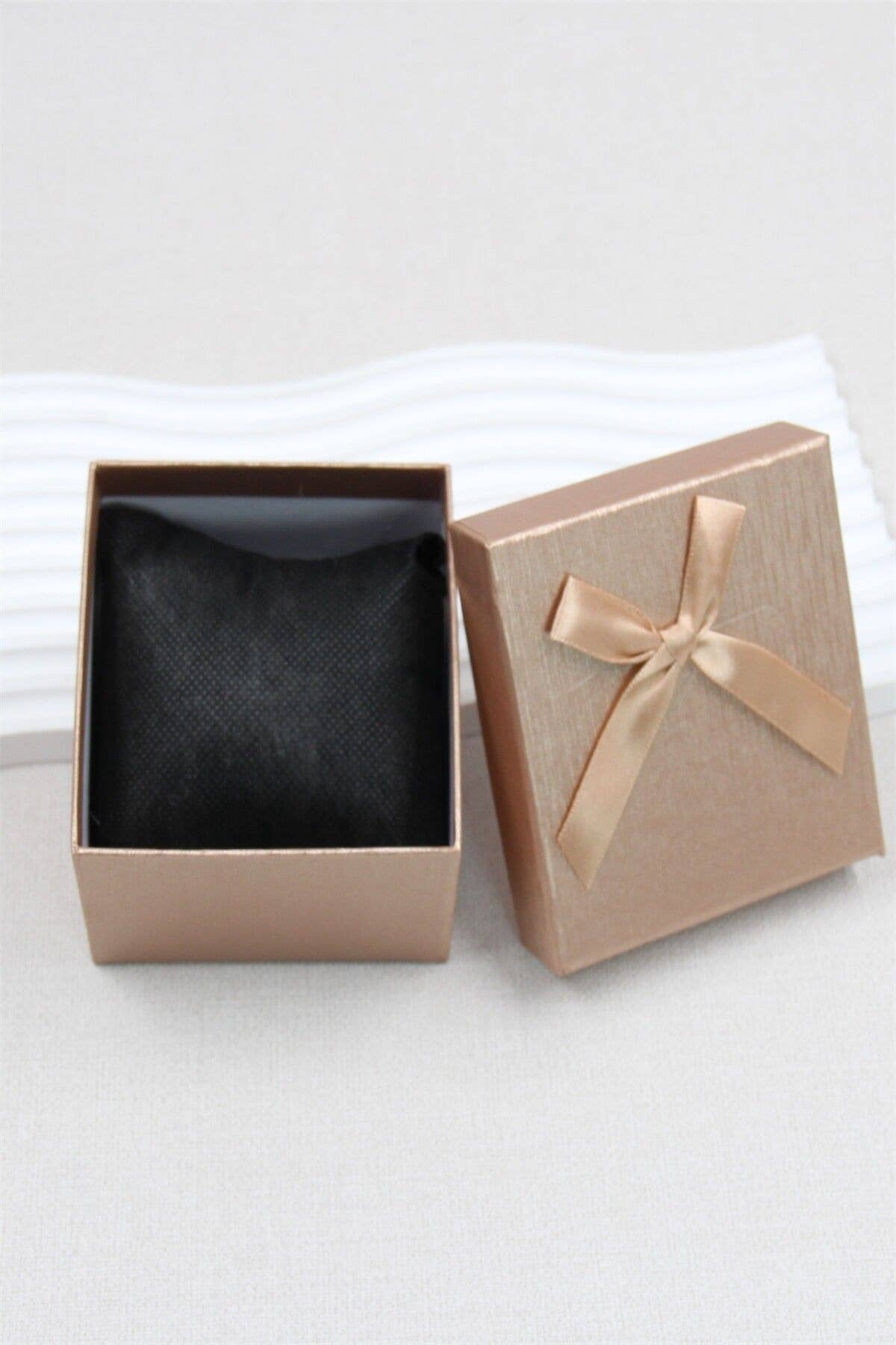 BELLISSIMA BIJOUX - Wholesale Gift Box - Gift Box With Cushion - Miniature Elegance2