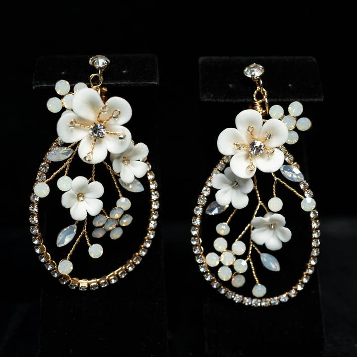 Earrings 10 for wholesale by Brides and Belts