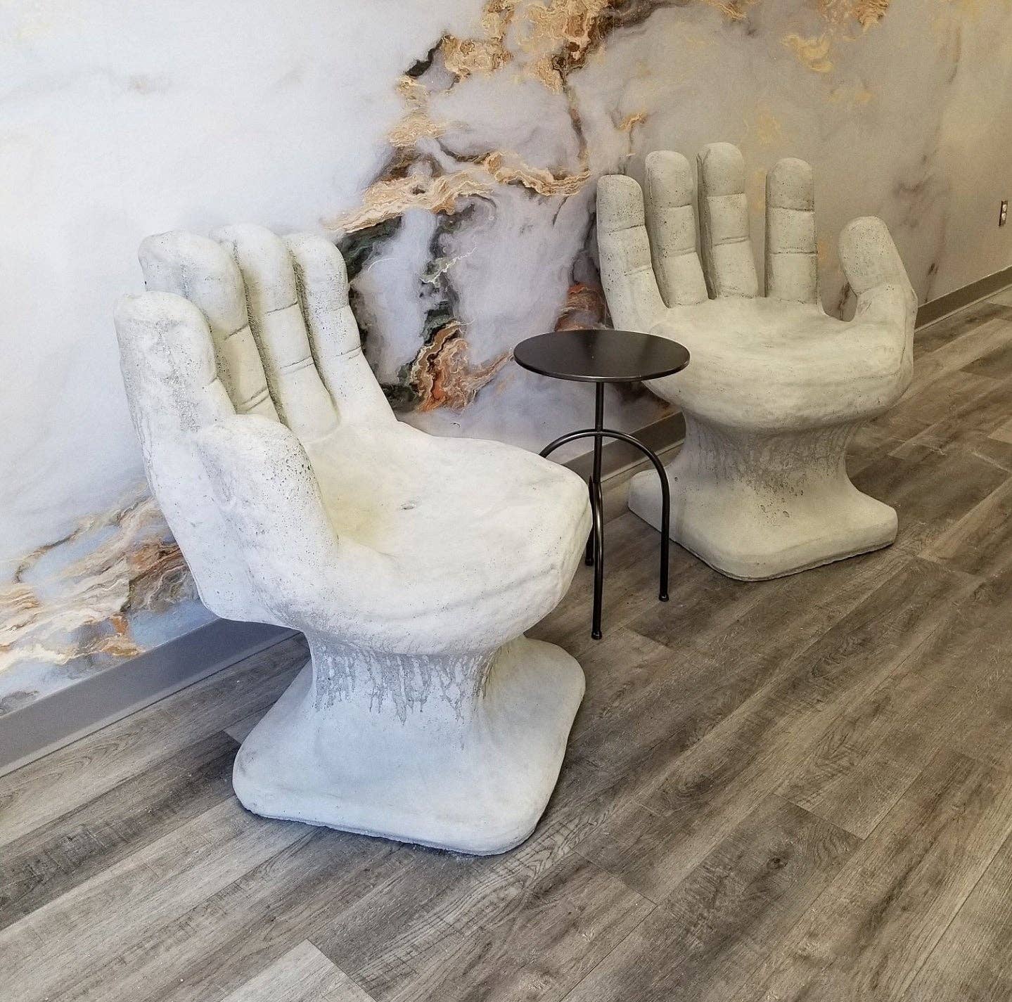 Selcouth Home – wholesale Chair – Concrete Hand Shaped Chair8