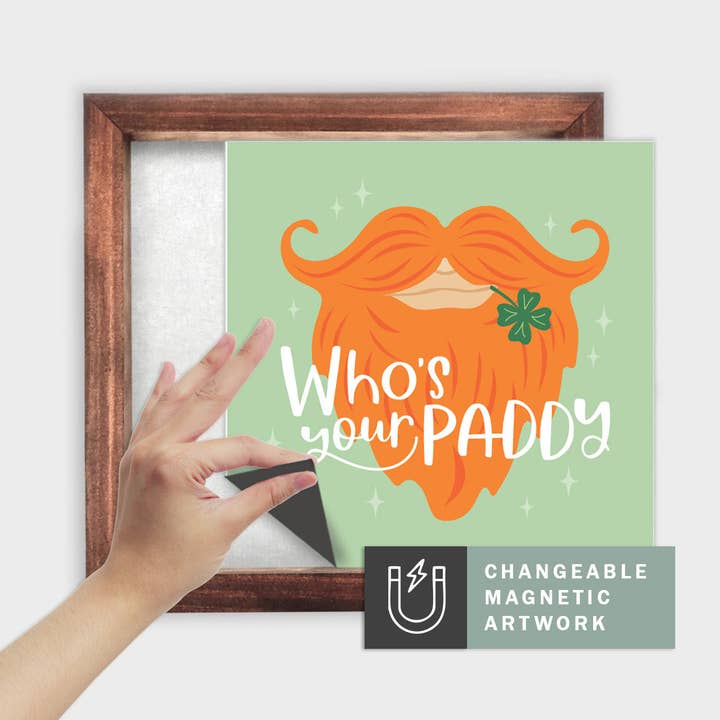 Insert de décoration saisonnière magnétique pour panneau interchangeable (moyen) : Who's Your Paddy | Saint-Patrick/Printemps | Panneau magnétique vierge vendu séparément pour la vente par Simpler Seasons Decor