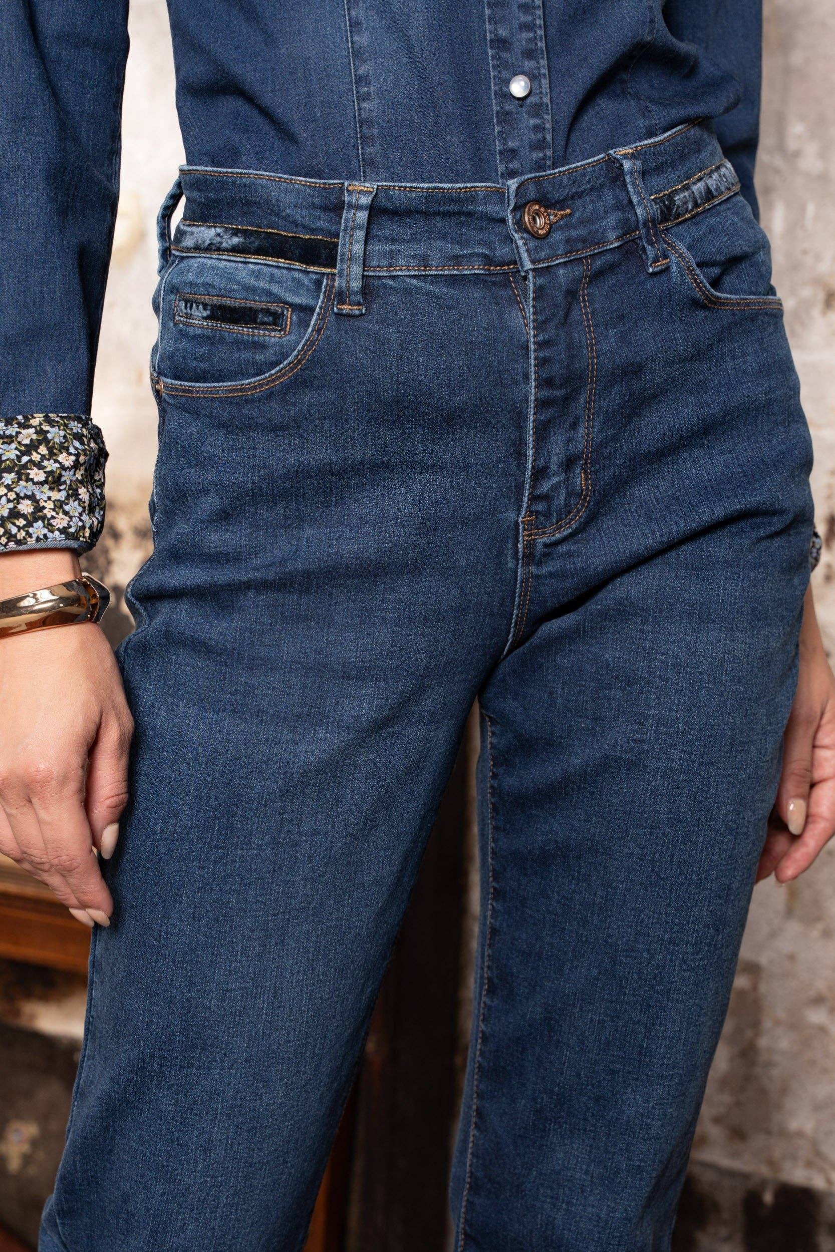 ONADO - Wholesale Jeans - Women's - Jean Droit Vella1