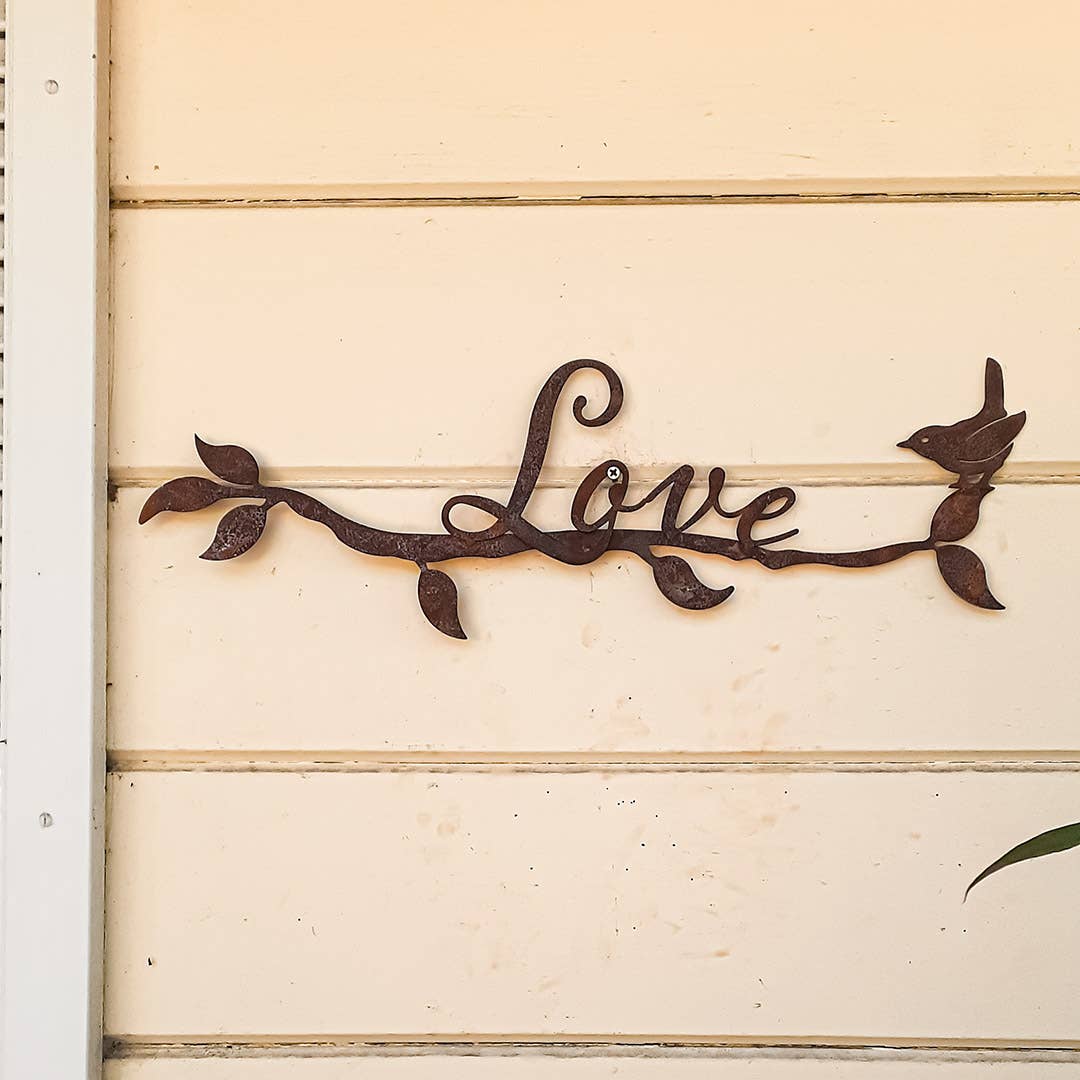 California Home & Garden - Wholesale Outdoor Ornament/Decor - Mtl Rust/Nat Love Sign Garden Art1