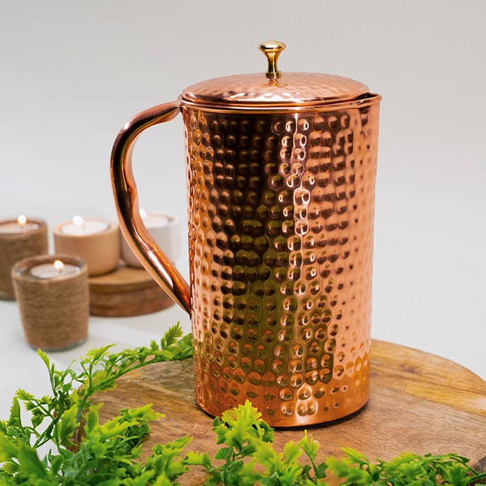 Puur koperen kan gehamerd met deksel ± 1,5 liter voor wholesale door Ayurveda Specialist B.V.