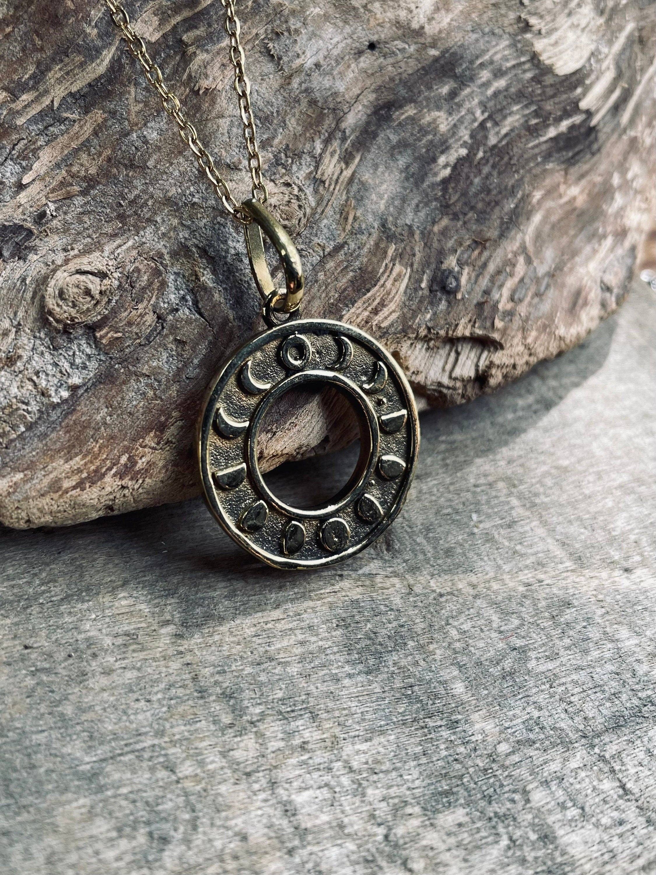 Kaali Boutique - Wholesale Pendant/Charm Necklace - Lunar Calendar Necklace / Moon Phases / Hypoallergenic / Gold / Yoga / Reiki / Boho / Hippie / Rustic / Ethnic / Crystals / Third Eye /4