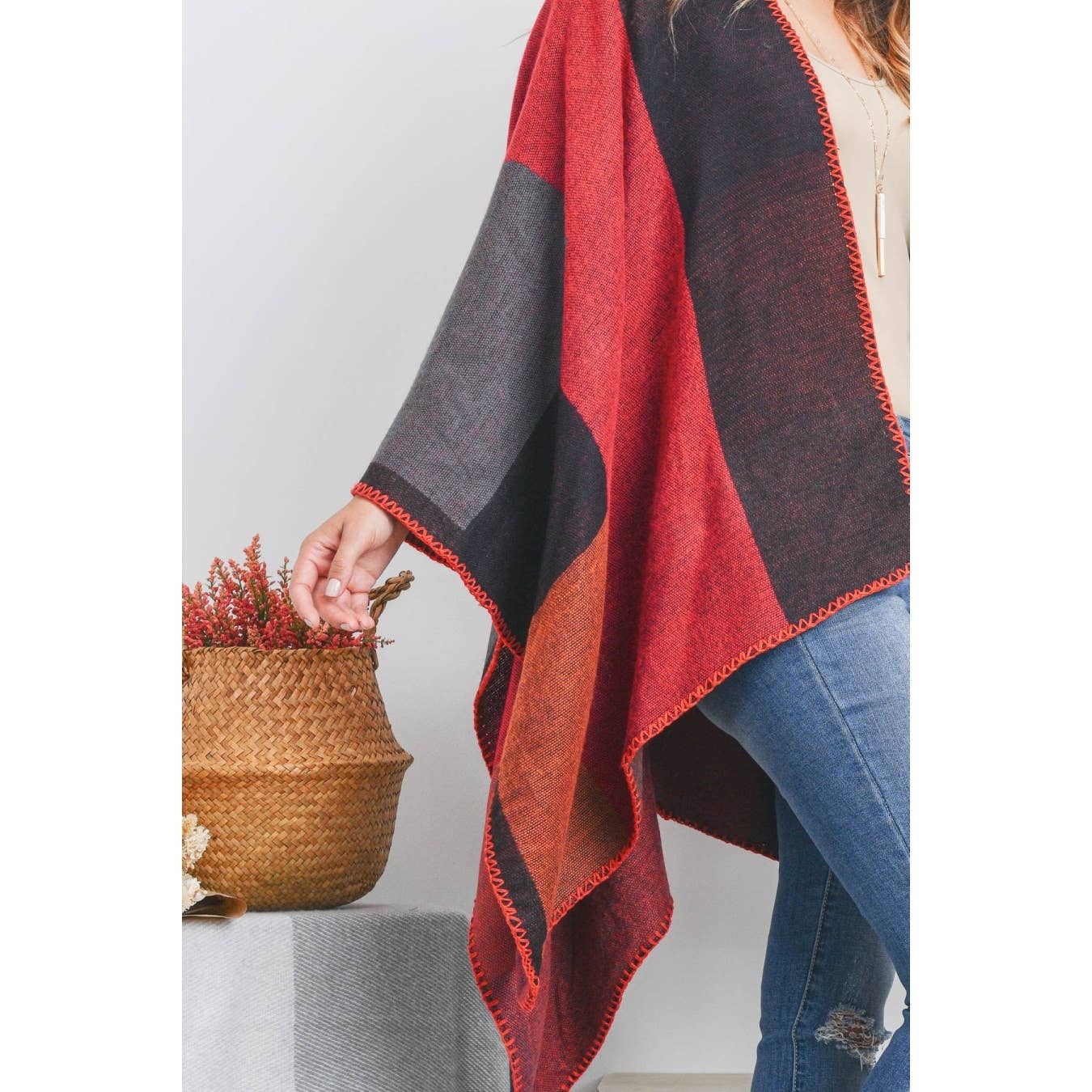 Love and Repeat - Vente Poncho – femme - Poncho cache-cœur rectangulaire géométrique Ruana8
