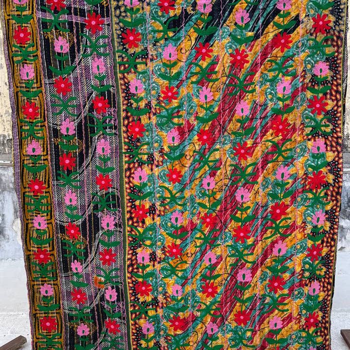 GYPSY STUDIO – wholesale Quilt – Hand-Stitched Cotton Bed Cover Floral Embroidery Quilt5