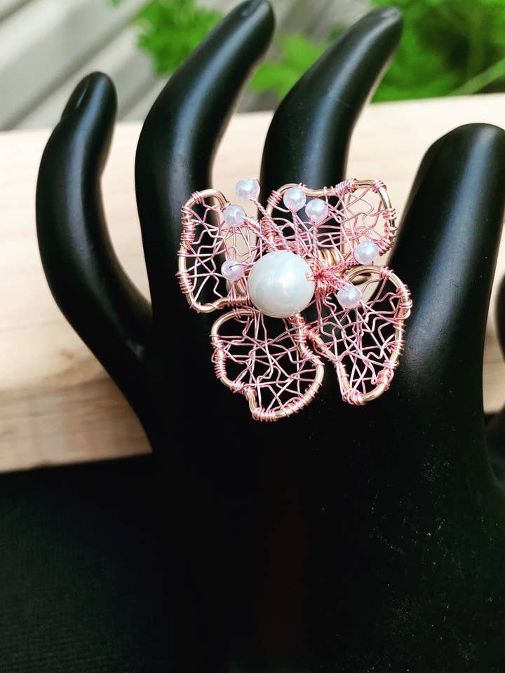 Ingewikkelde bloemring in roségoud verguld! voor wholesale door Diana Wingert Jewelry