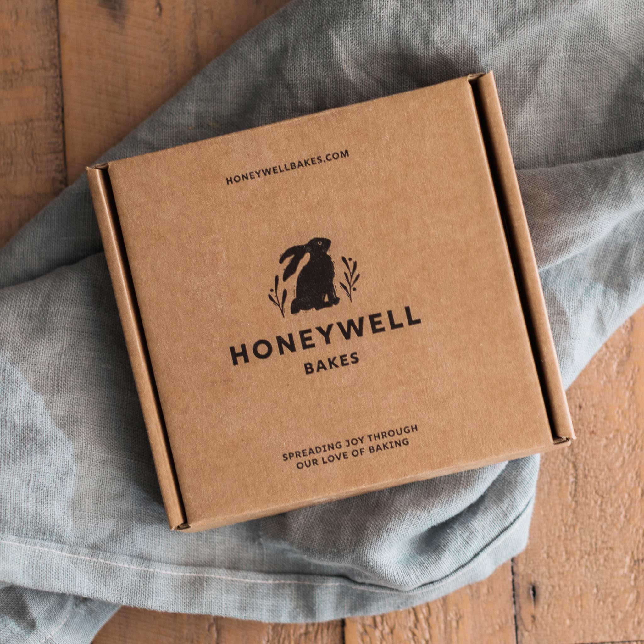 Honeywell Bakes – wholesale Biscuit mix – Christmas Pudding Gingerbread Baking Kit3