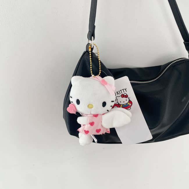 MOND HAUS - Wholesale Keychain - Women's - Pipsy Keyring – Hello Kitty Cupid Plush Charm4