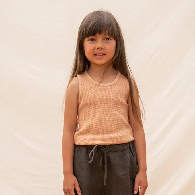 Débardeur basique terracotta pour la vente par Matona