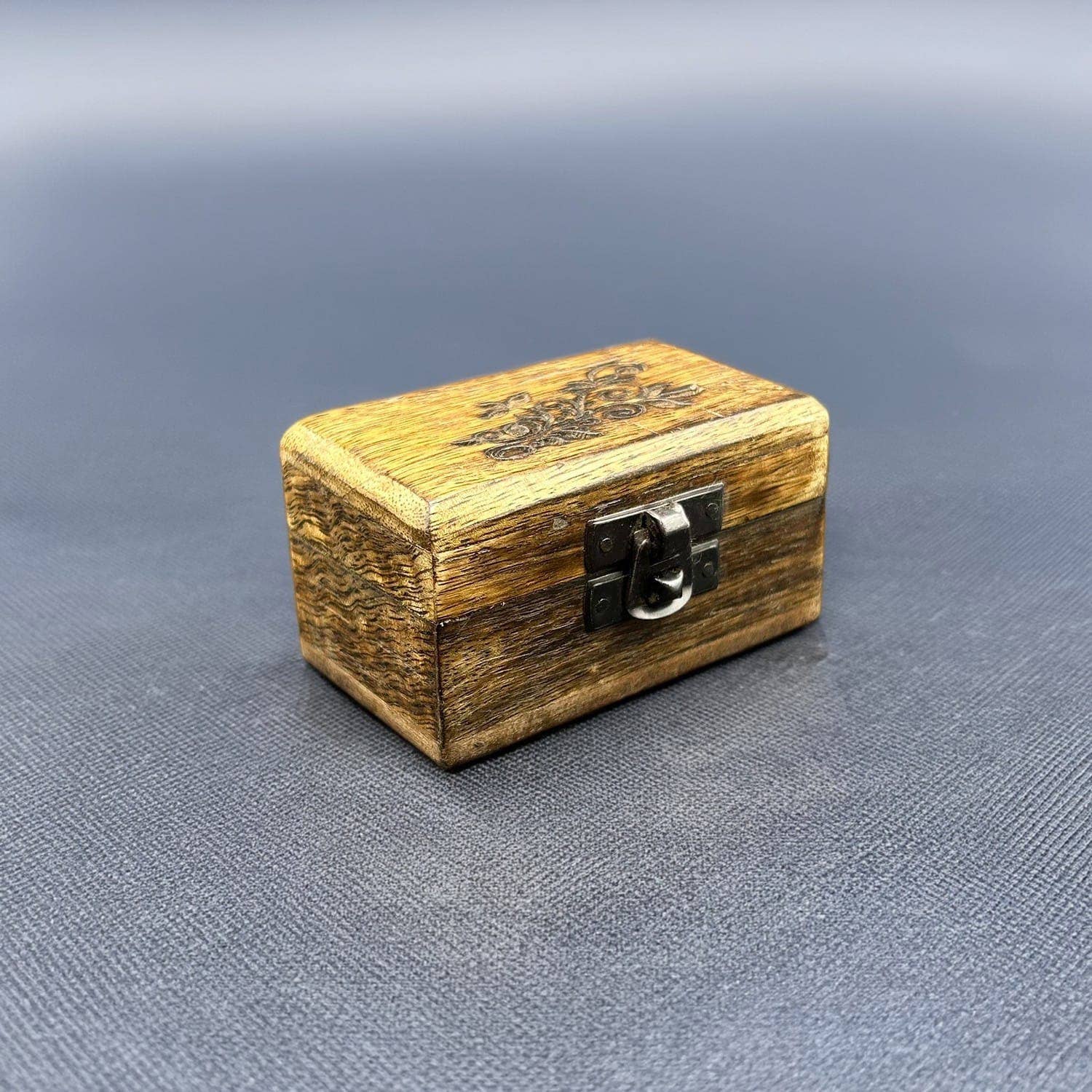 Etnico del Mondo - Wholesale Jewelry Box/Organizer - Carved and Decorated Wooden Jewelry Box3