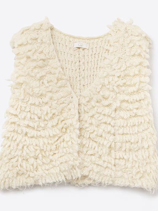 CREAM Luxurious vest with white long-haired texture for wholesale on Faire0