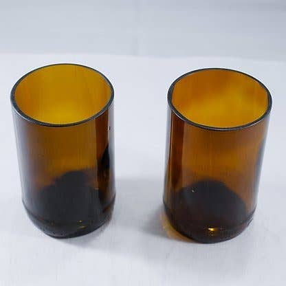 WAS A BOTTLE - Venta al por mayor Vaso/copa - Vasos de ámbar hechos de botellas de cerveza grandes.