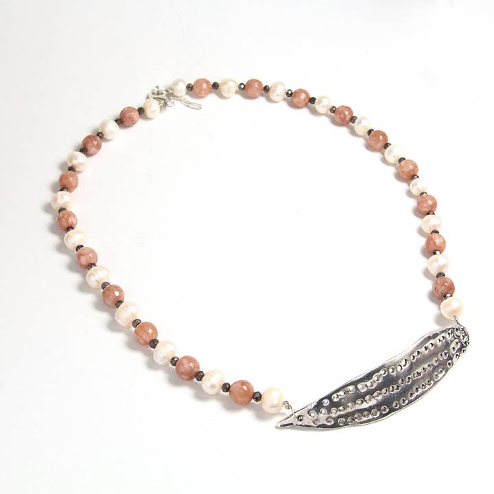 Geschmolzene Achat-Halskette für den Großhandel von Dora kapousouzi Jewellery