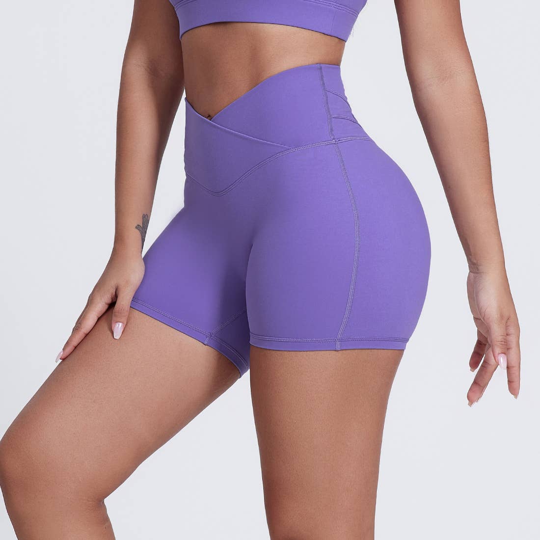 Sodalemon – Großhandel Sport-Shorts – Damen – Damen V-Cross Po-liftende Sport-Yoga-Shorts20