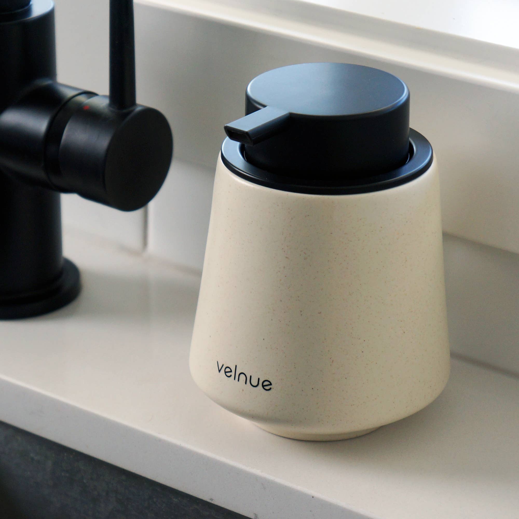 Velnue - Wholesale Soap Dispenser - Foaming Ceramic Hand Soap and Sanitizer Dispenser | Eggshell1