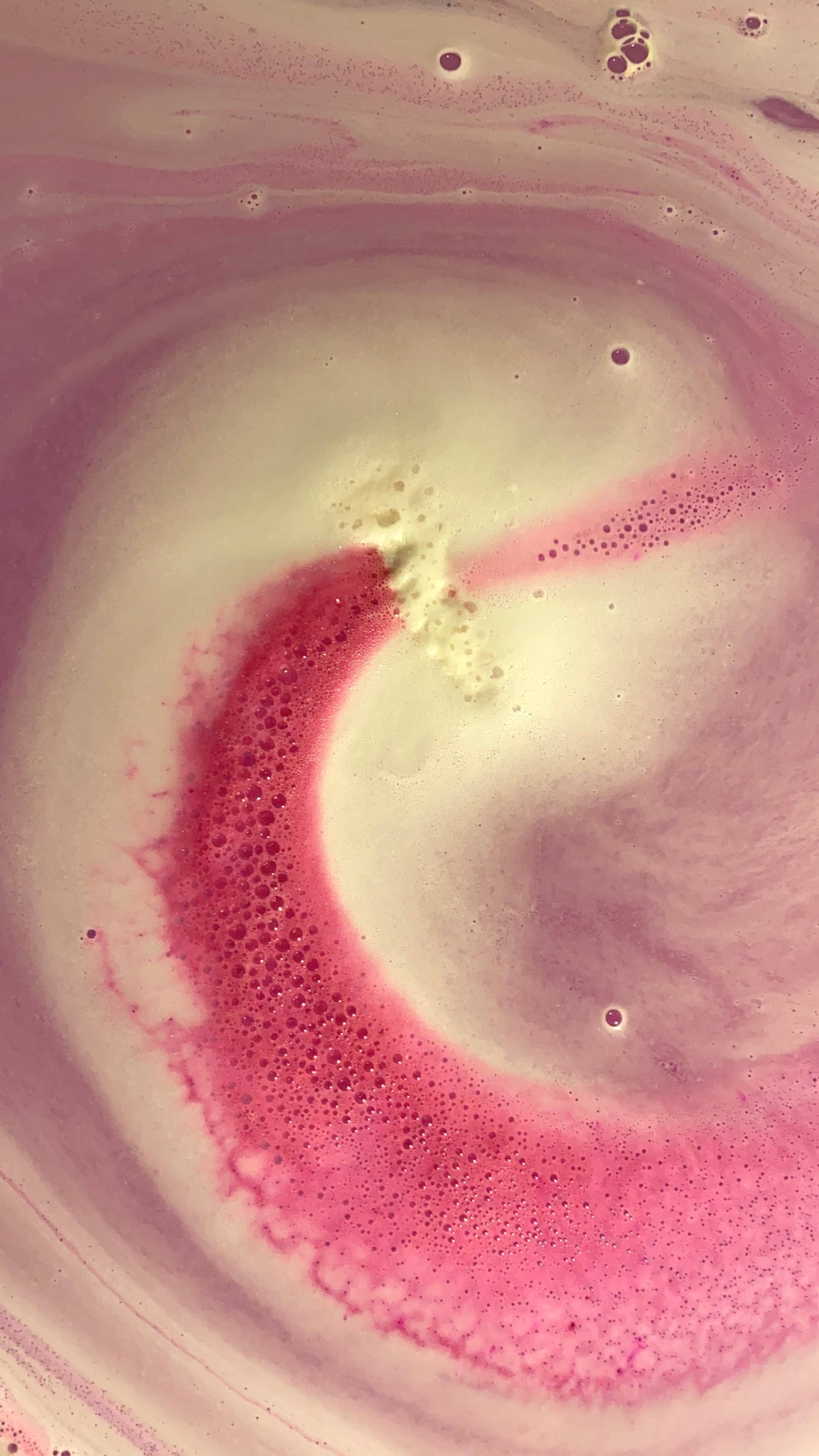 Inspiration Soap Co. - Wholesale Bath Bomb/Fizz - Unicorn Horn Bath Bomb | Rainbow Bath Bombs3