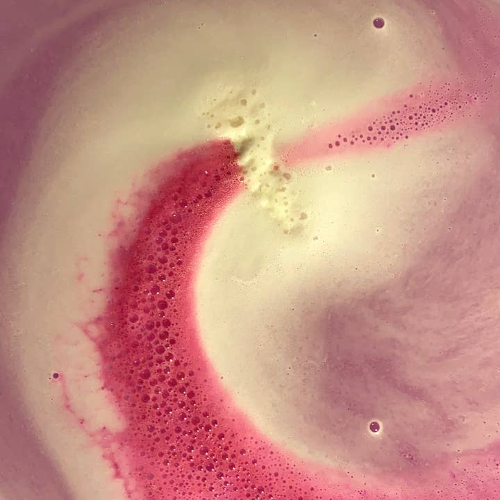 Inspiration Soap Co. - Wholesale Bath Bomb/Fizz - Unicorn Horn Bath Bomb | Rainbow Bath Bombs3