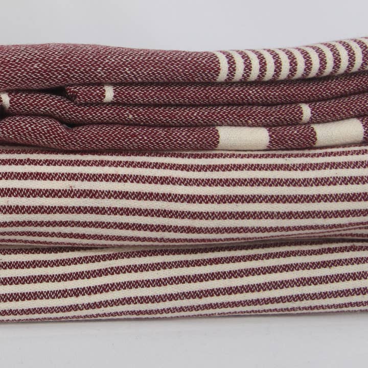 Basic Layers - Vente Serviette de plage - SERVIETTE TURQUE BORDEAUX MONTE CARLO3