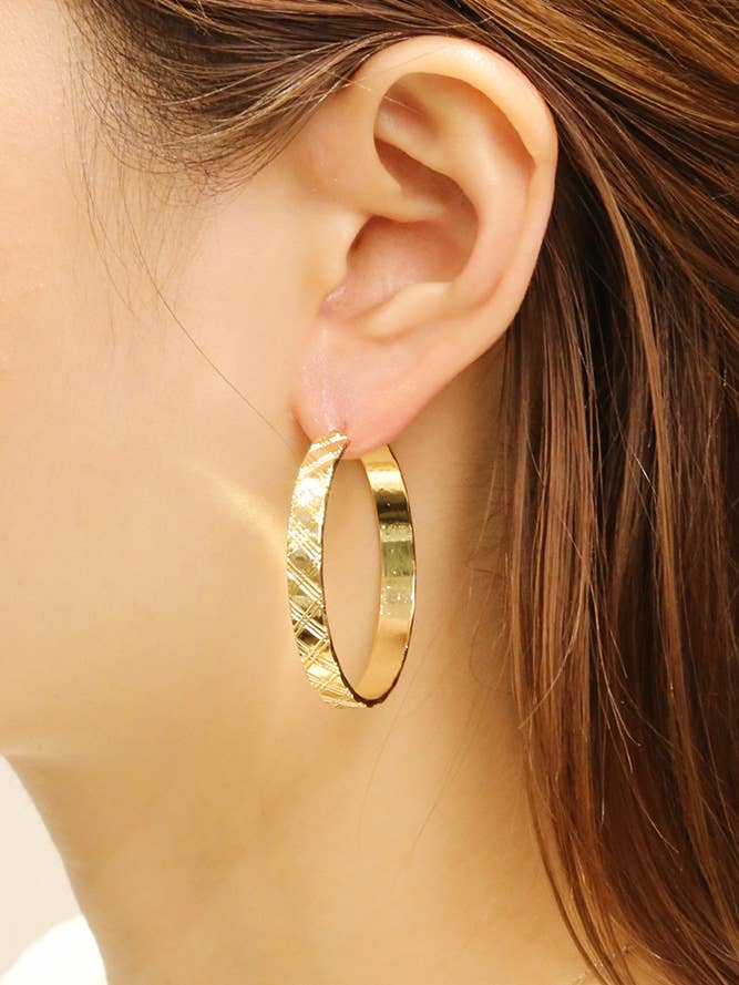 14K Criss Cross Hoop Earrings for wholesale by Hana