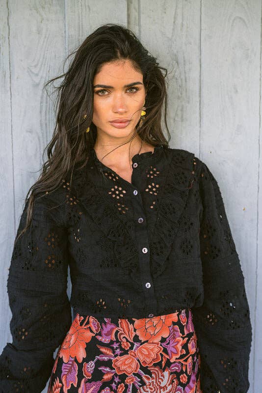 Piti Cuiti - Wholesale Button Down Shirt - Women's - VERONA RED BLACK SHIFLY SHIRT