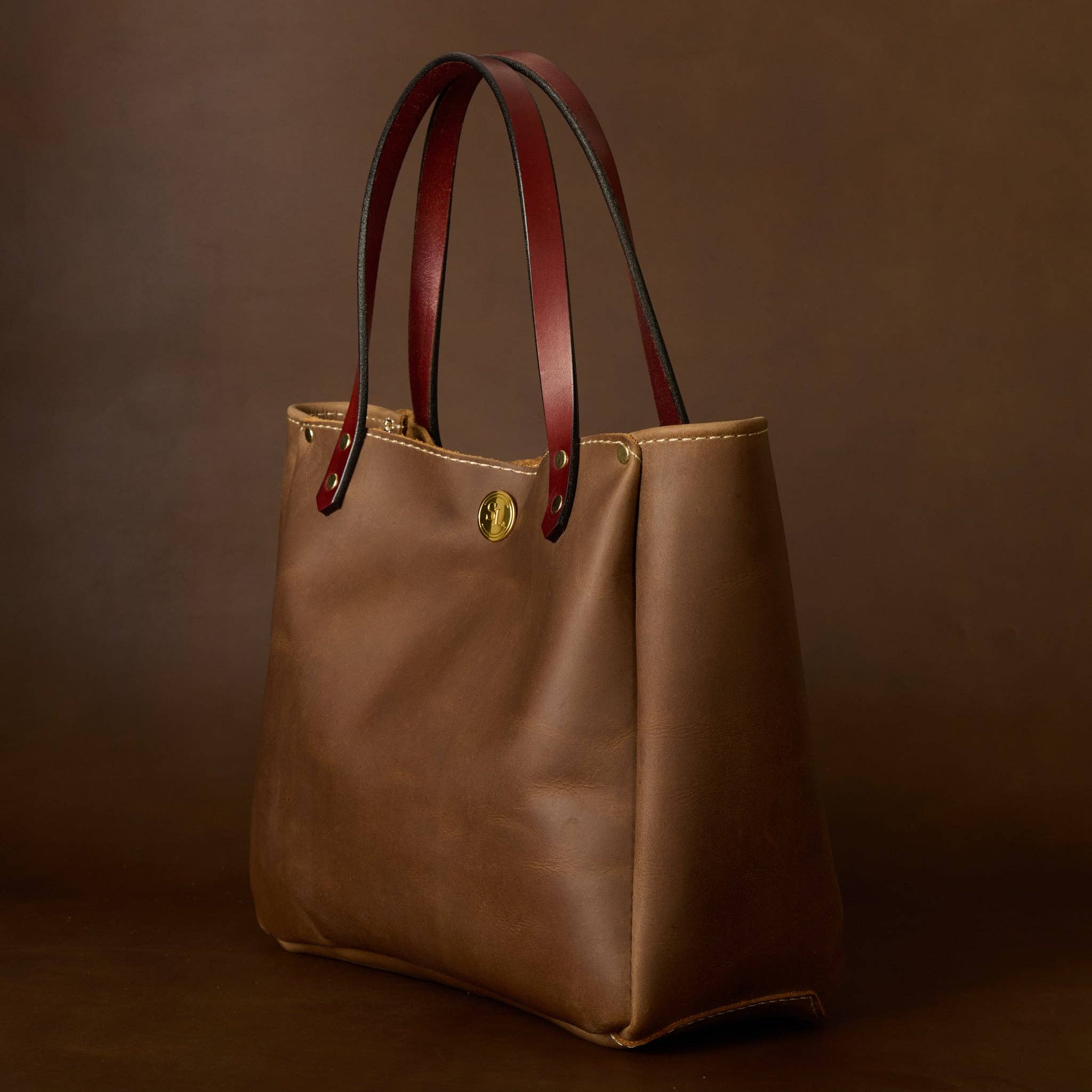 SouthLife Leather Goods - Wholesale Top Handle Bag - Women's - The Small Bucket Bag1