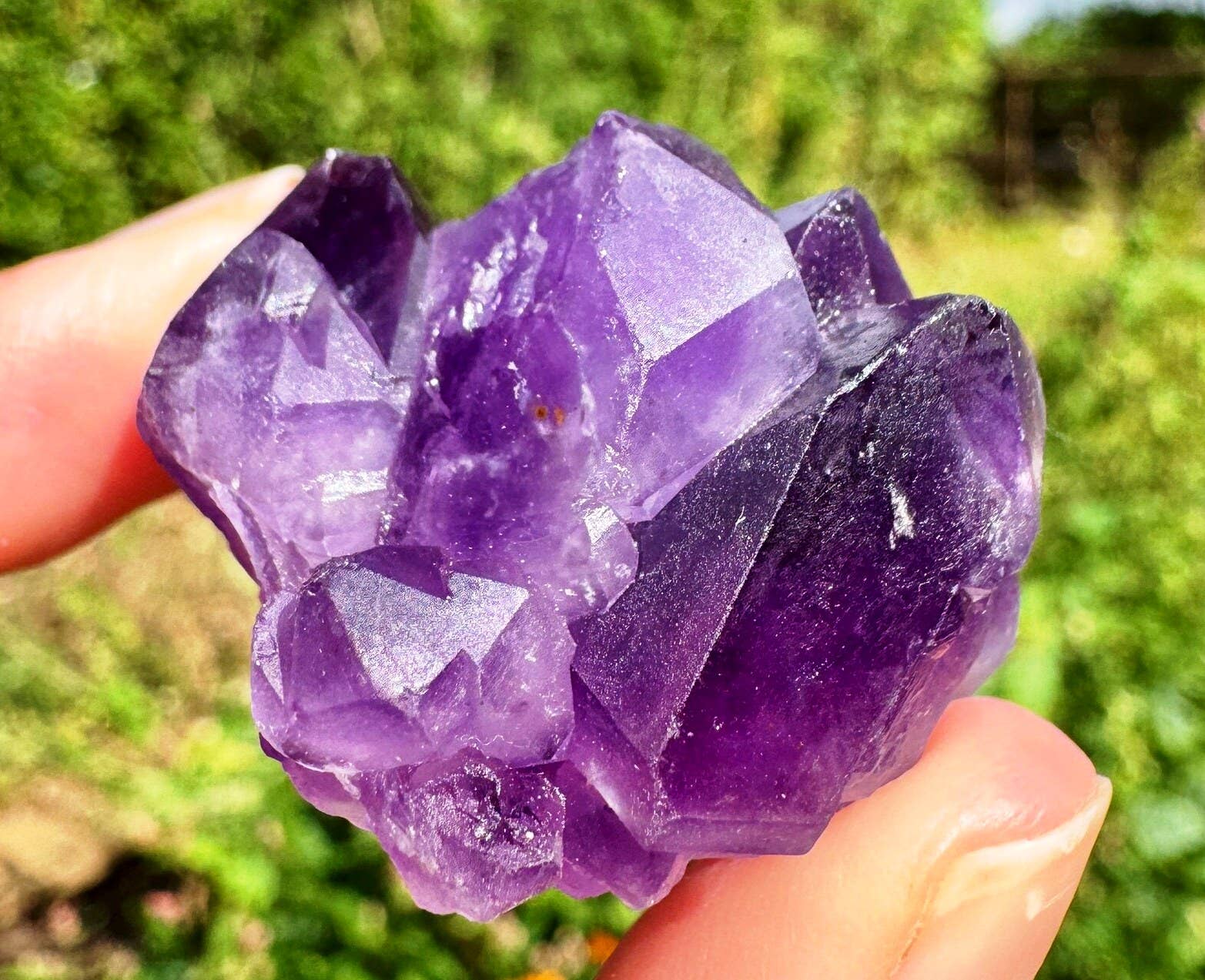 Elf Kendal Hippies - Vente Pierre et cristal de spiritualité - Grappe d'améthyste fleur 3-5 cm plus grande améthyste violette 1-2 pouces1