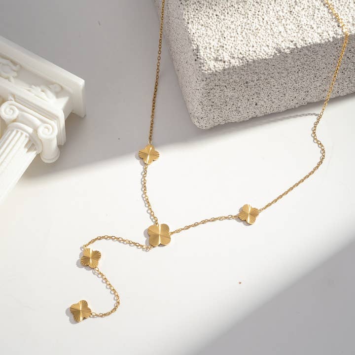 COSMOS - Wholesale Pendant/Charm Necklace - Y-shaped Necklace with Clover Pattern Elegant Stainless Steel0