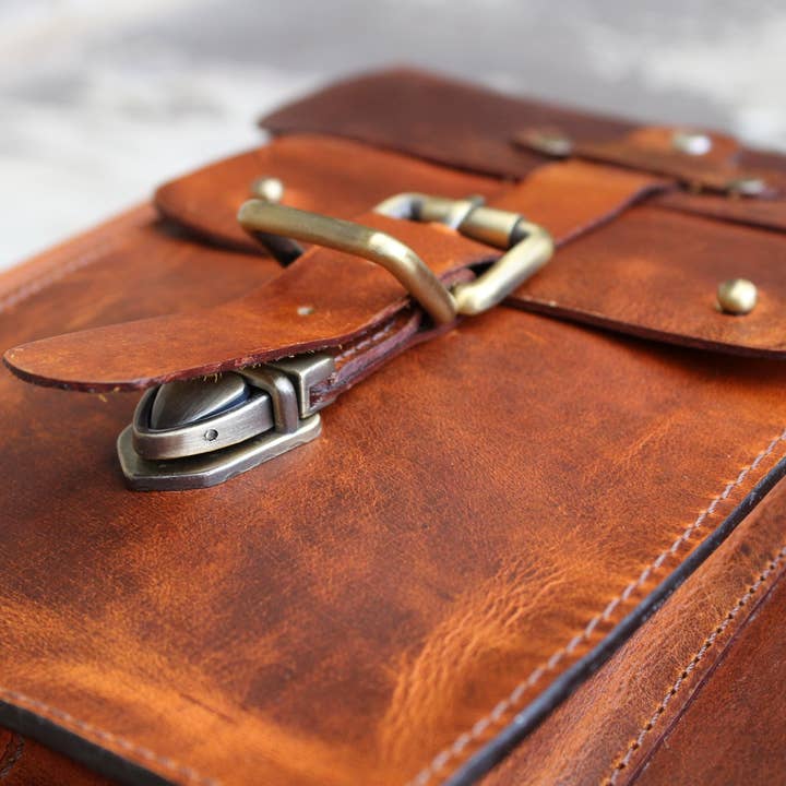 Kalating Leather UK - Wholesale Briefcase - Unisex - Top Grain Leather Mens Womens Briefcase Laptop Business Bag10