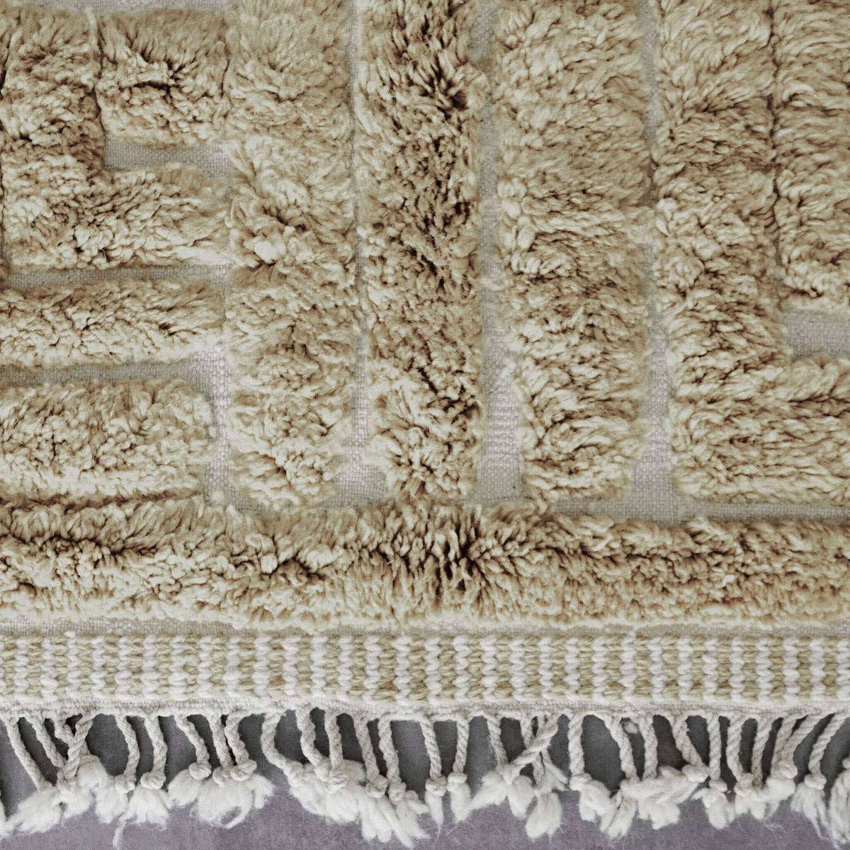 Moroccan Woven Treasures – Großhandel Teppichvorleger – Brauner marokkanischer Teppich, Handgetufteter Teppich, Shag-Teppich, 9x12-Raumteppich2