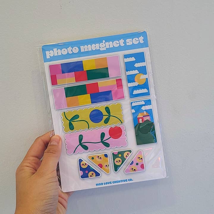 Ensemble de Magnets Photo pour la vente par Mad Love Creative Co.