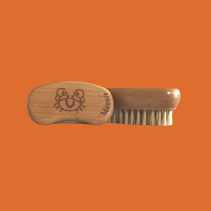 Moonie Eco Friendly Products - Wholesale Nailcare Set - Natural Wooden Kid's Nail Brush2