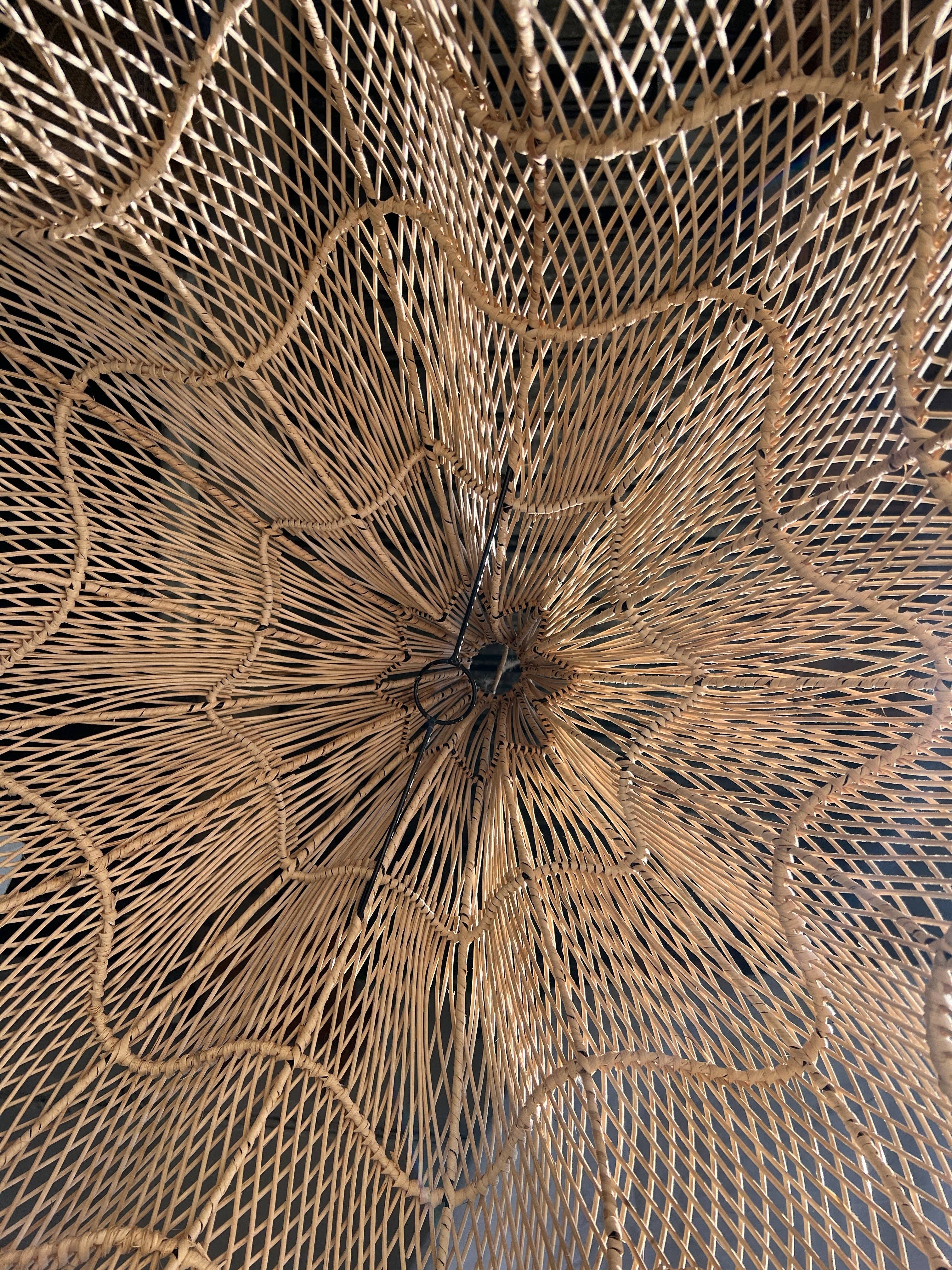 Office Objets - Wholesale Chandelier/Hanging Light - Pendant light, flower-shaped rattan fixture, tulip, corolla H:80cm D80cm58