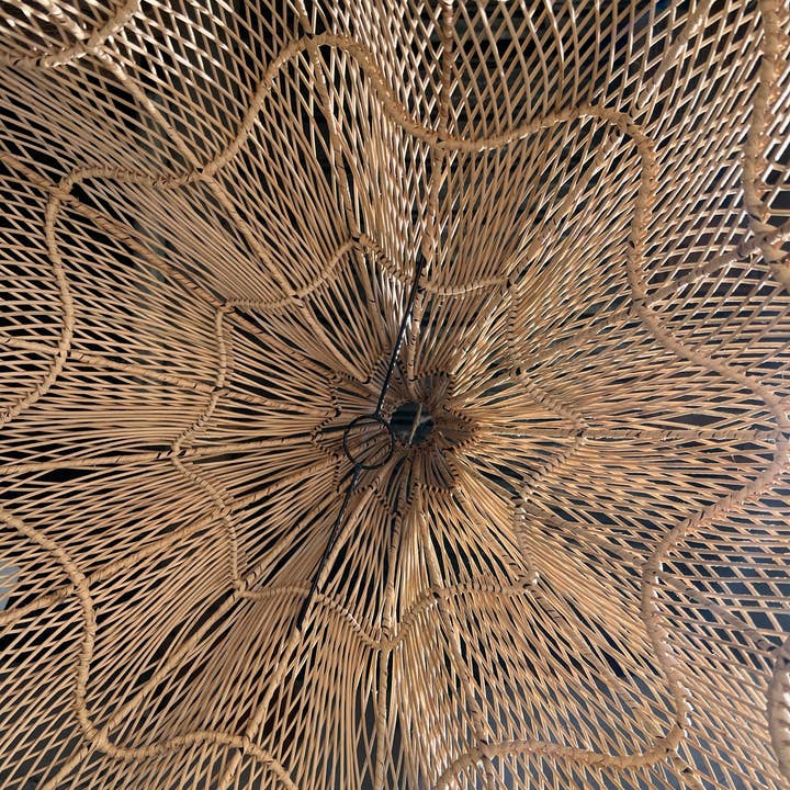 Office Objets - Wholesale Chandelier/Hanging Light - Pendant light, flower-shaped rattan fixture, tulip, corolla H:80cm D80cm58