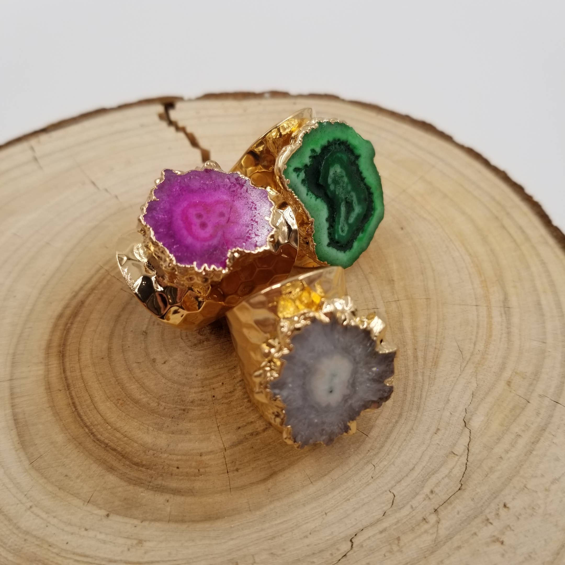 CHAKRA JEWELRY - Wholesale Cocktail/gelegenheidsring - Ruw geslepen stenen ring2