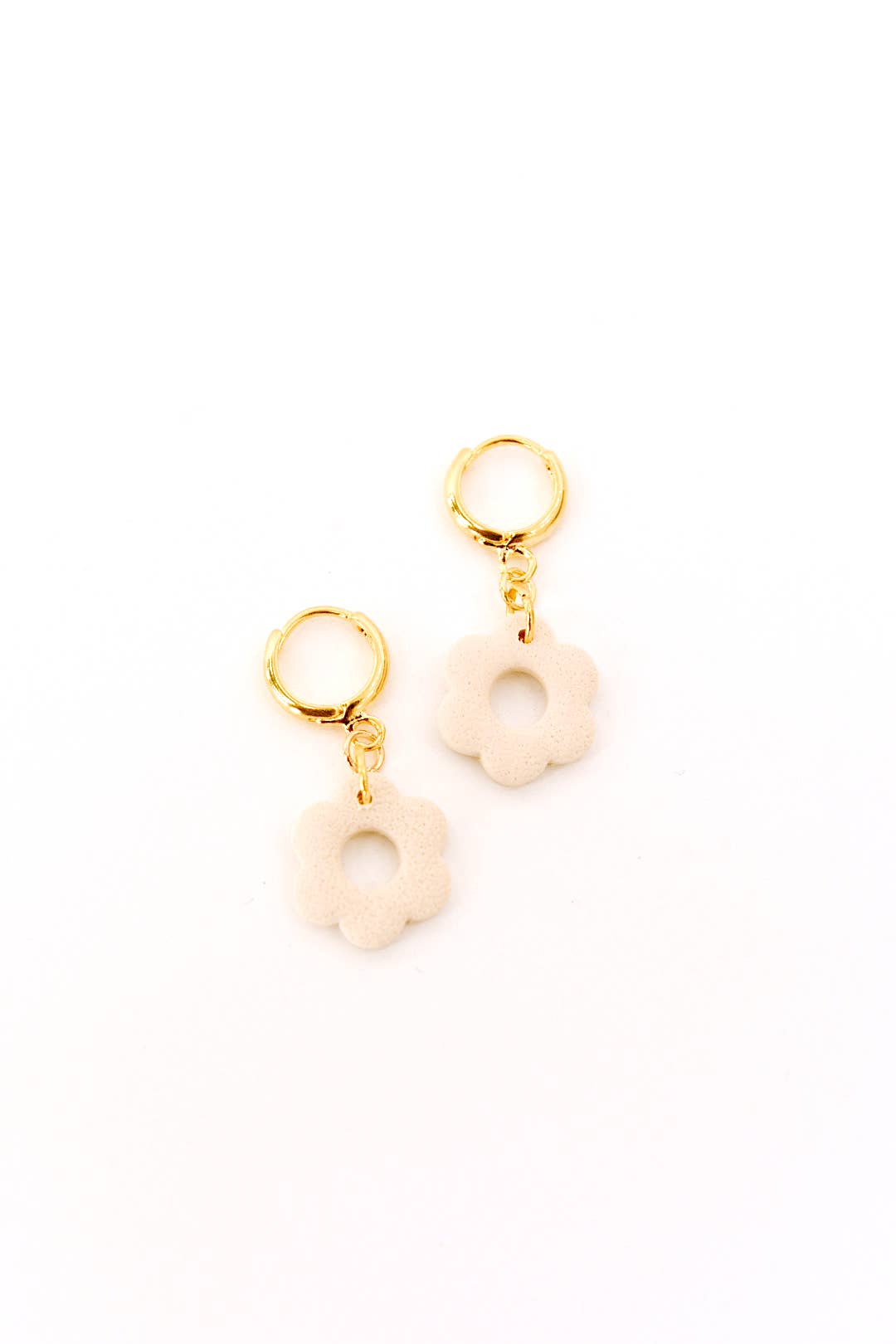 Golden Hour Designs - Wholesale Huggie Earrings - Handmade Clay Daisy Huggie Earrings8