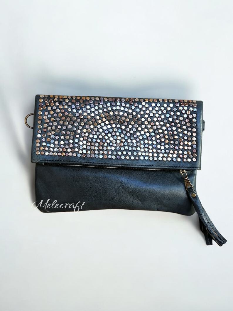 Melecraft - Venta al por mayor Bolso con correa - Mujer - Bolso de hombro artesanal marrón con tachuelas de piel1