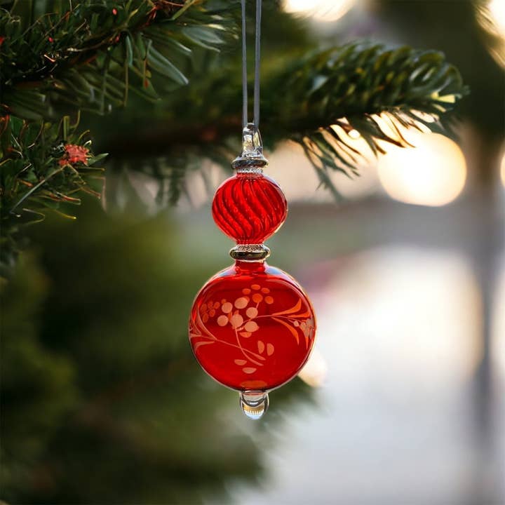 LesTroisPyramides - Wholesale Tree Topper - Red Christmas Tree Topper - Blown Glass Ornament