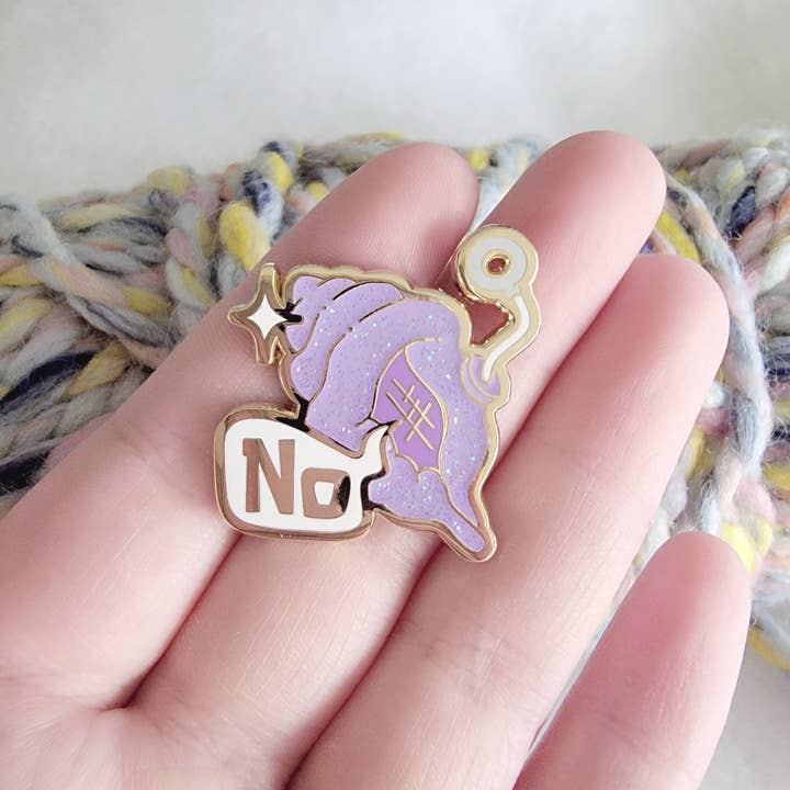 Xhilyn - Wholesale Lapel Pin/Button - Bikini Buds Pins14