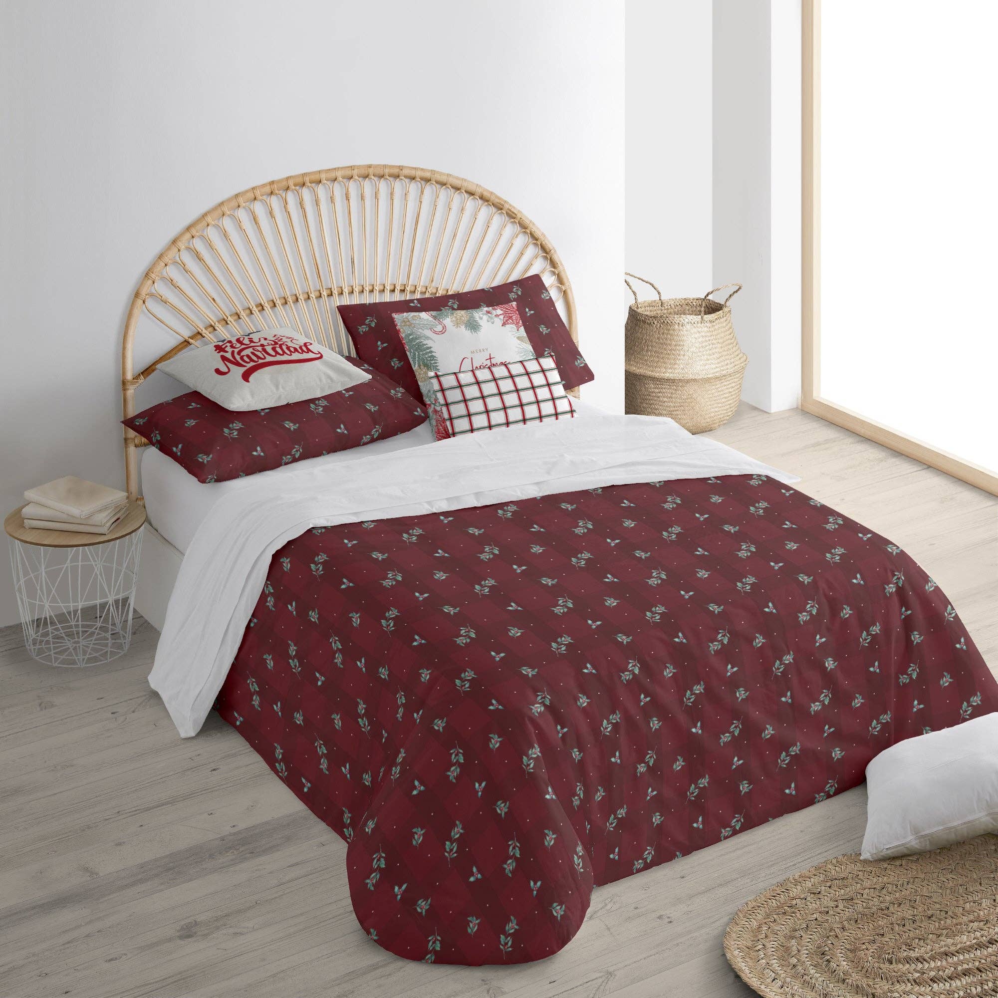SG HOGAR - Wholesale Throw Blanket - Red Christmas 1 Velvet Reversible Duvet Cover4