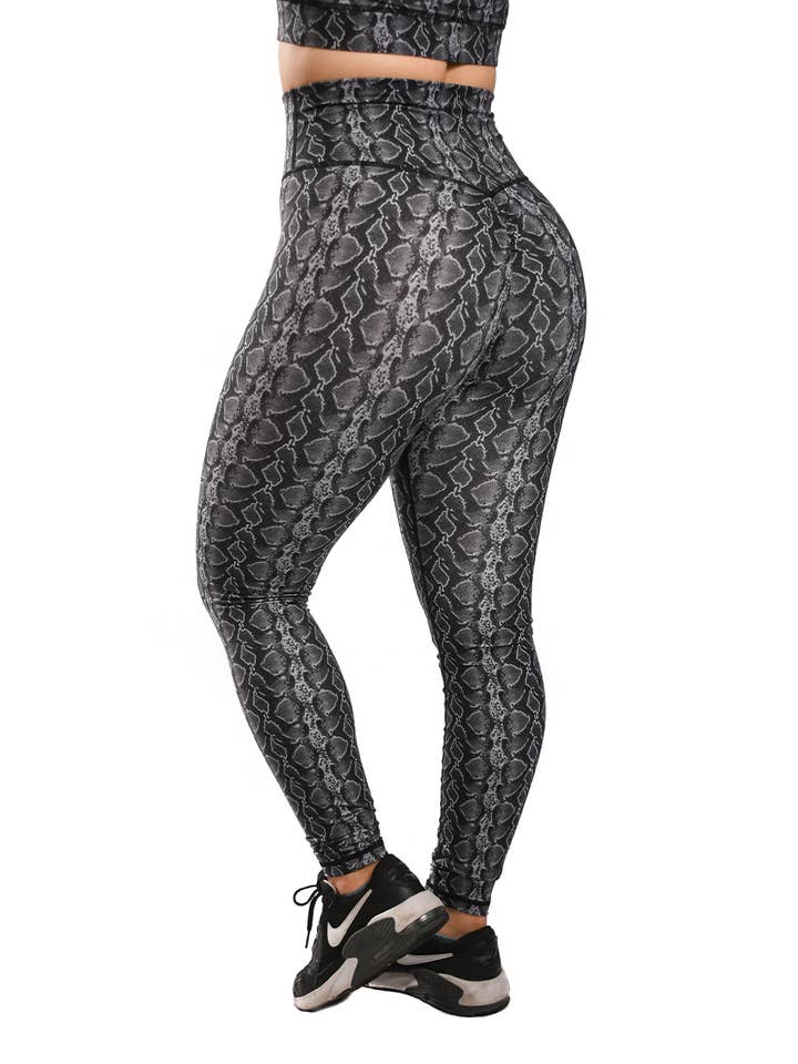 Legging Scrunch sans effort - Boa noir pour la vente par Til You Collapse