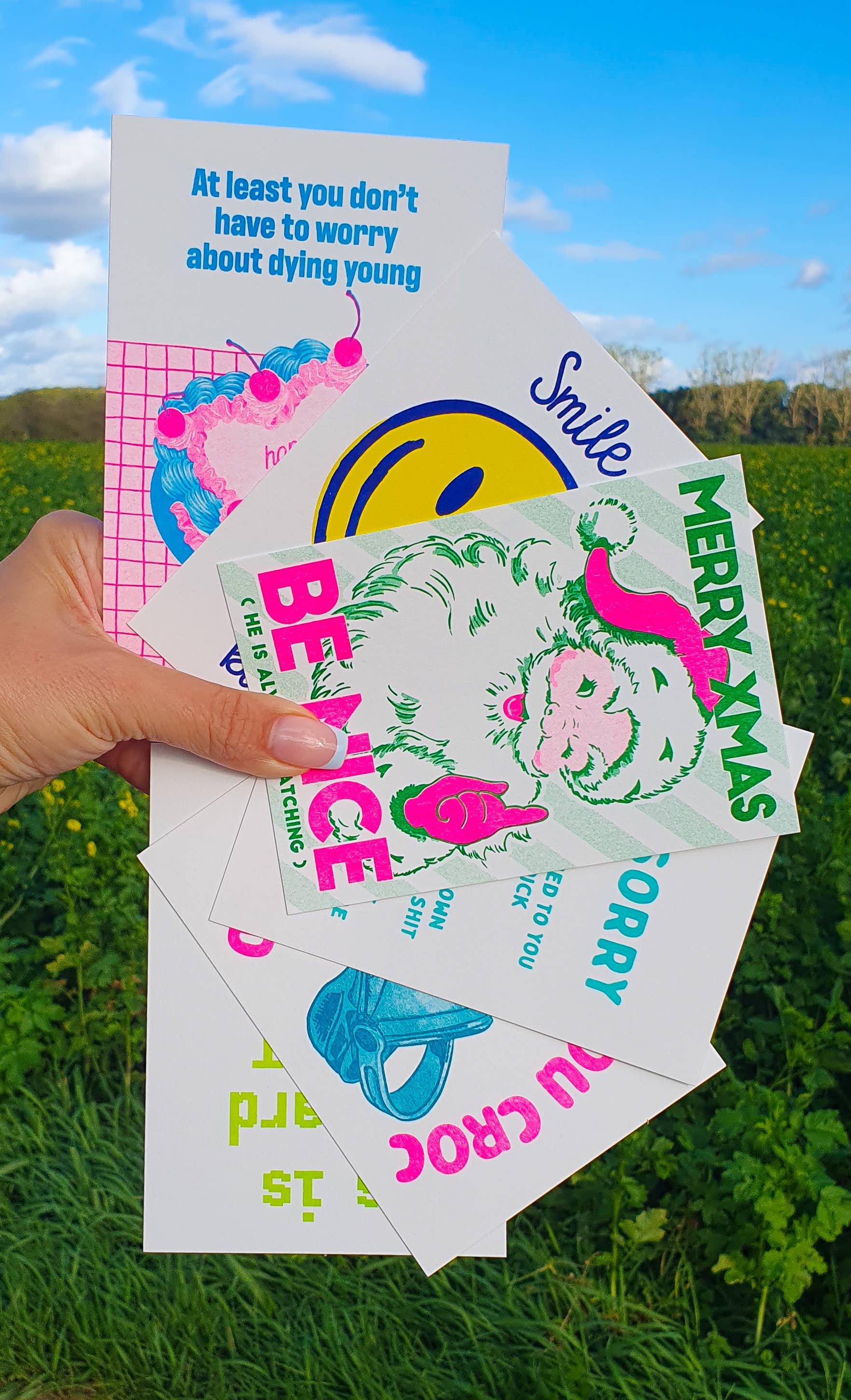 Studio Inktvis - Wholesale Birthday Card - Postcard Smile it's your Birthday witk smiley6