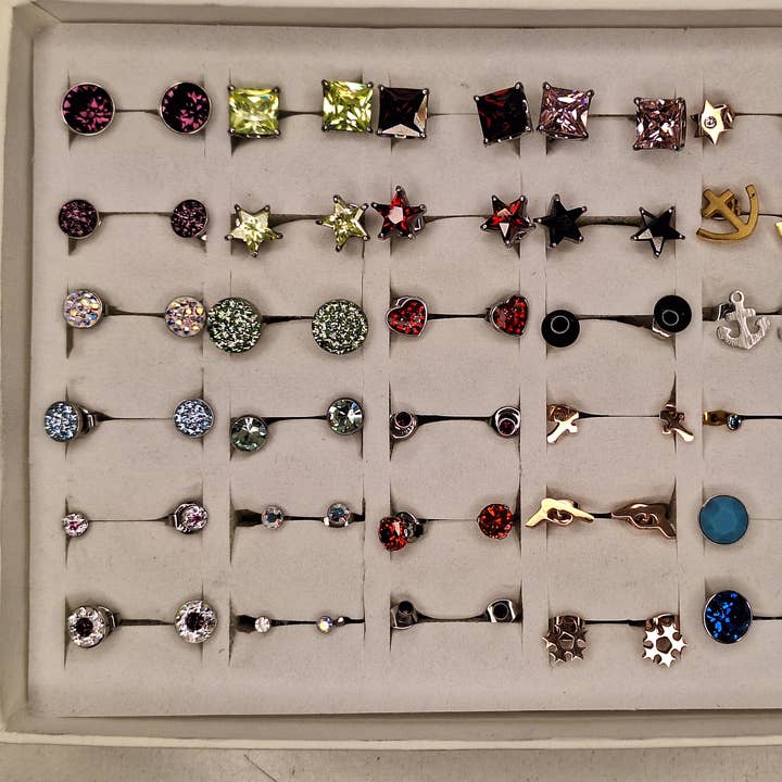 DayForPlanet – wholesale Stud/post earrings – Mix surgical stainless steel earrings.