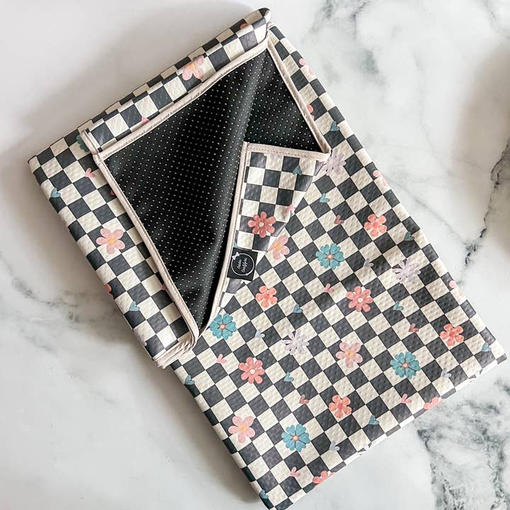 Der unverzichtbare Multifunktions-Teppich für aktive Familien - Punky Bloom 💕 für den Großhandel von Création cocolyly inc.