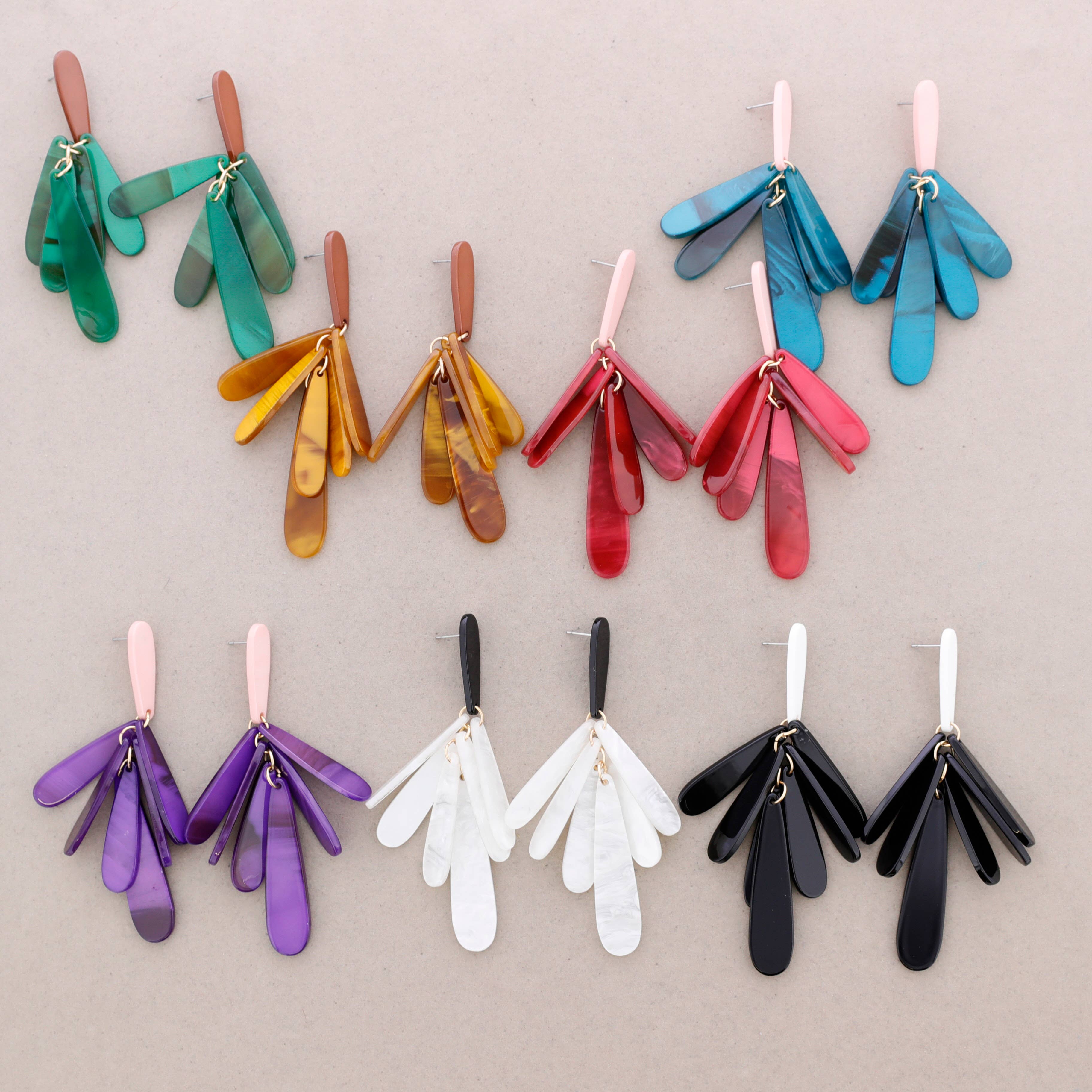 Sonata - Vente Boucles d'oreilles pendantes - Boucles d'oreilles pendantes en résine en forme de goutte8