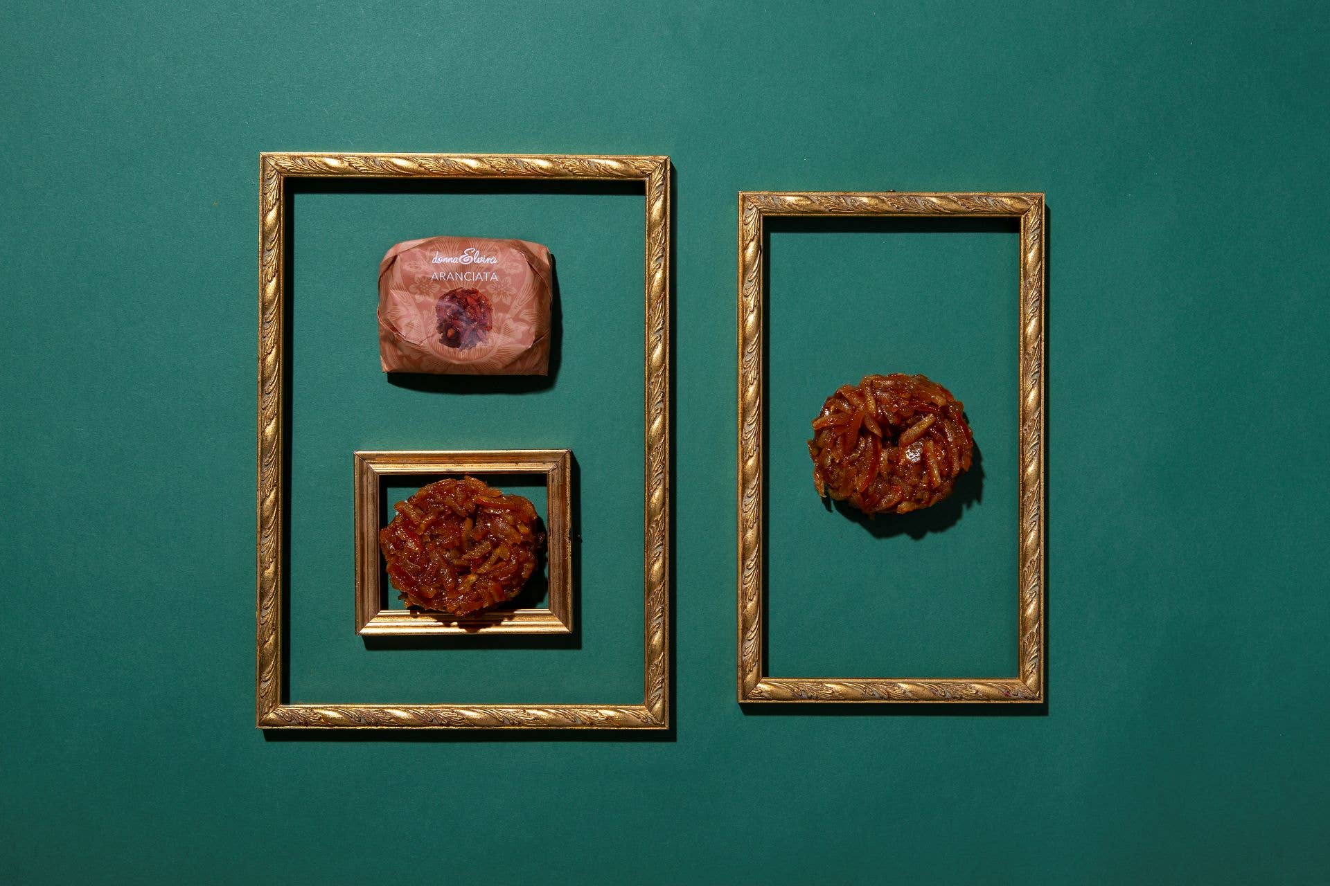 DONNA ELVIRA dolceria di Roccasalva Elvira – wholesale Sylt/gelé – Orangeade med apelsinskal, Hyblaean-honung och brunt socker1