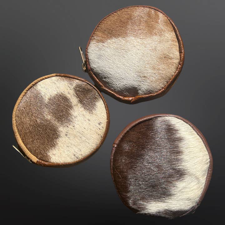 Round Cowhide Leather Coin Purse for wholesale by Westrian International